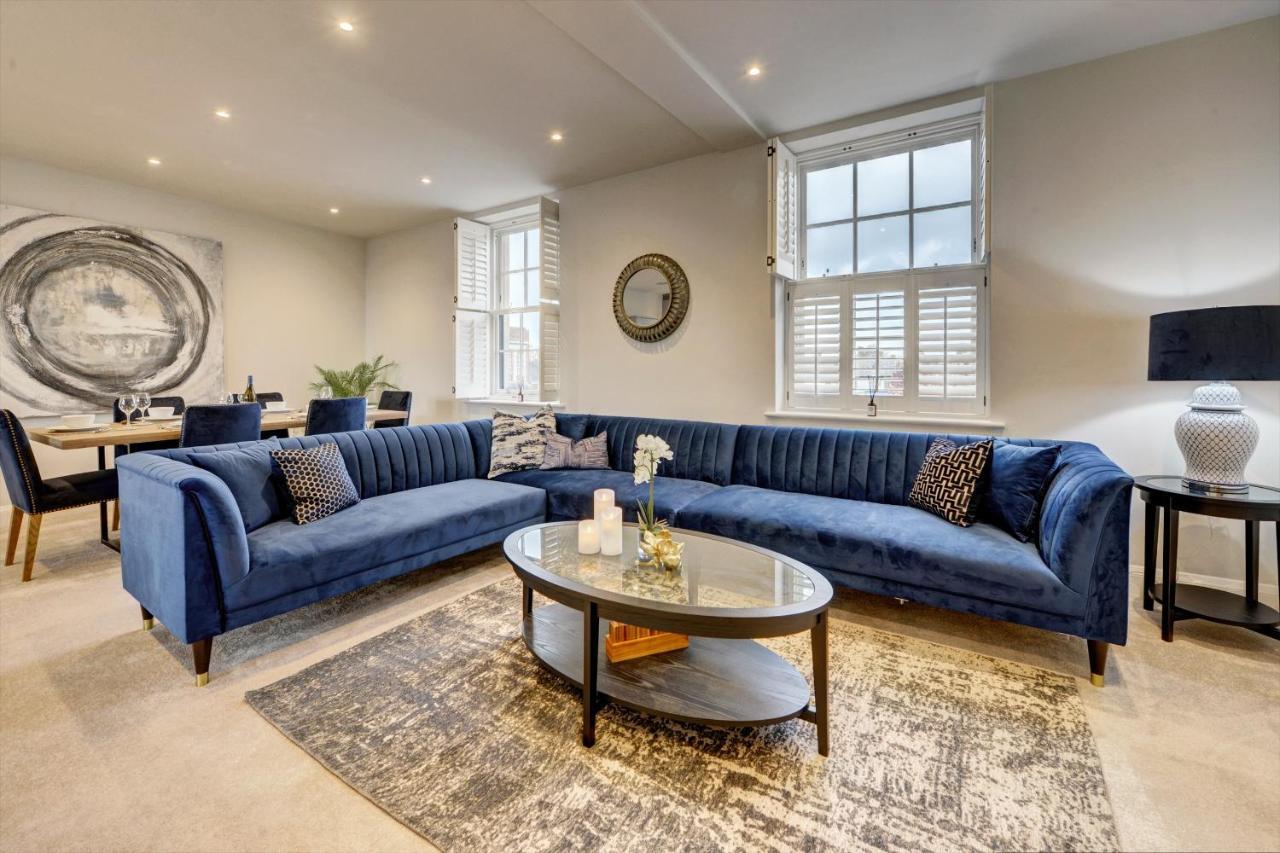 The Penthouse - Allocated Parking With City Views Ripon Buitenkant foto